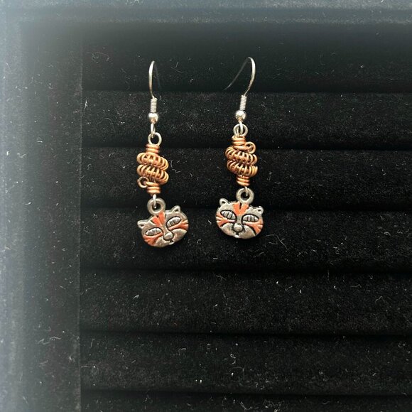 Vintage Cat Dangle Earrings – Silver & Copper Charm Design - Picture 1 of 5